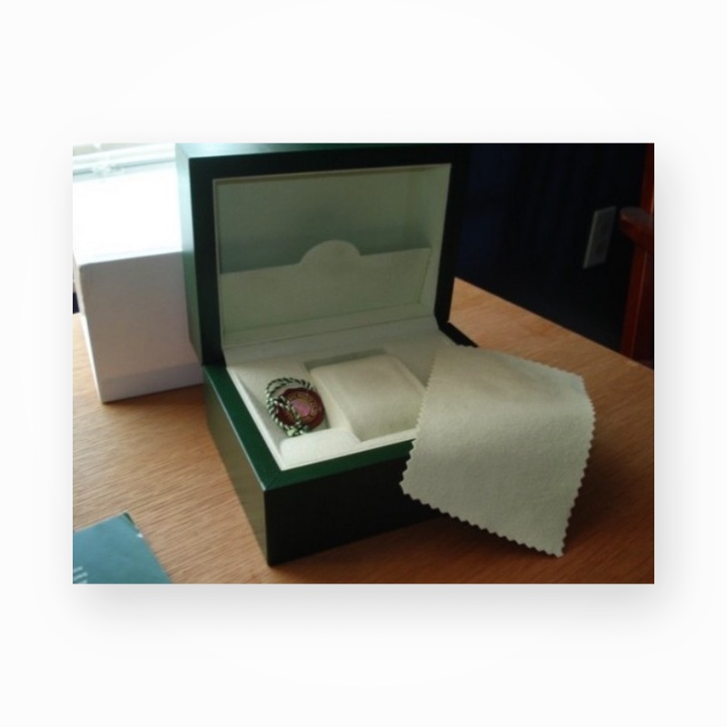 Rolex Rolex GMT-Master II Pepsi Premium com Caixa e Manual ângulo 4