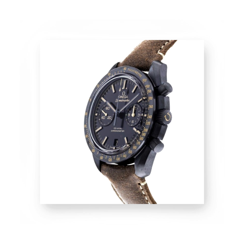 Omega OM-06 Omega Speedmaster Dark Side Of The Moon ângulo 4