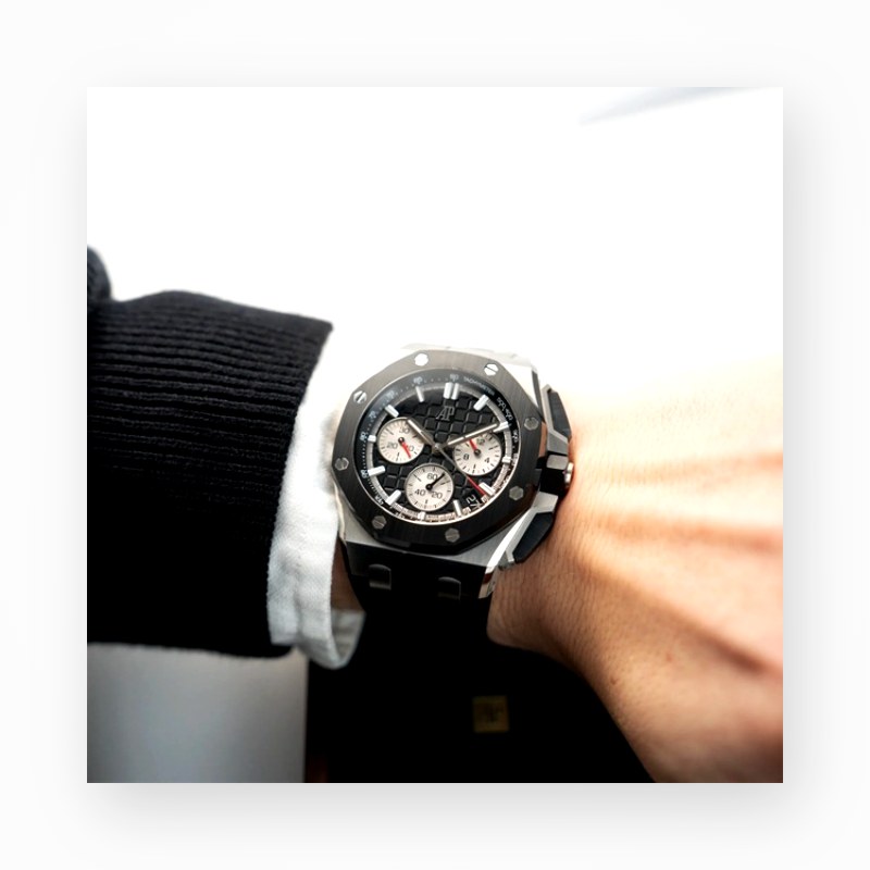 Audemars Piguet AP-04 Royal Oak Offshore ângulo 4